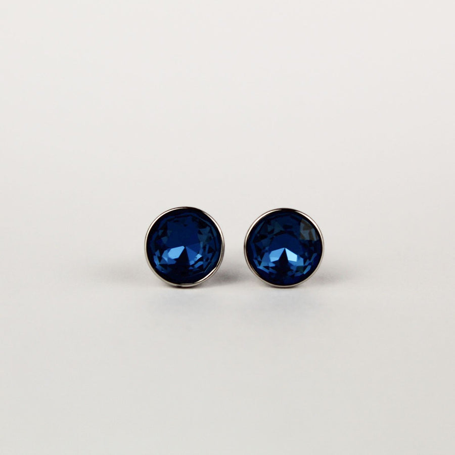 Aretes básicos azul marino