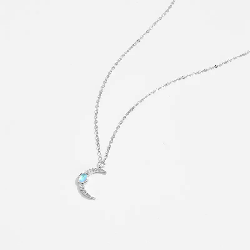 Collar con piedra lunar de platino
